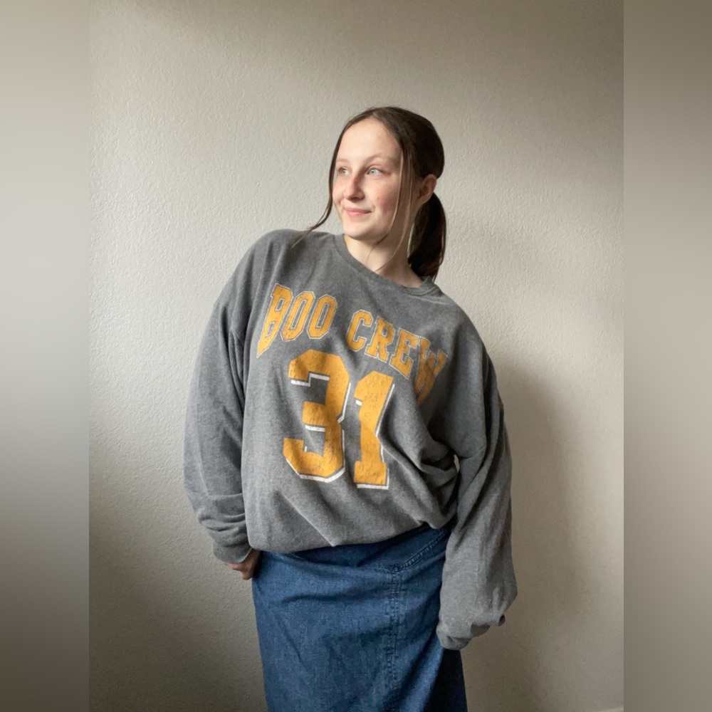 Boo Crew 31 Crewneck